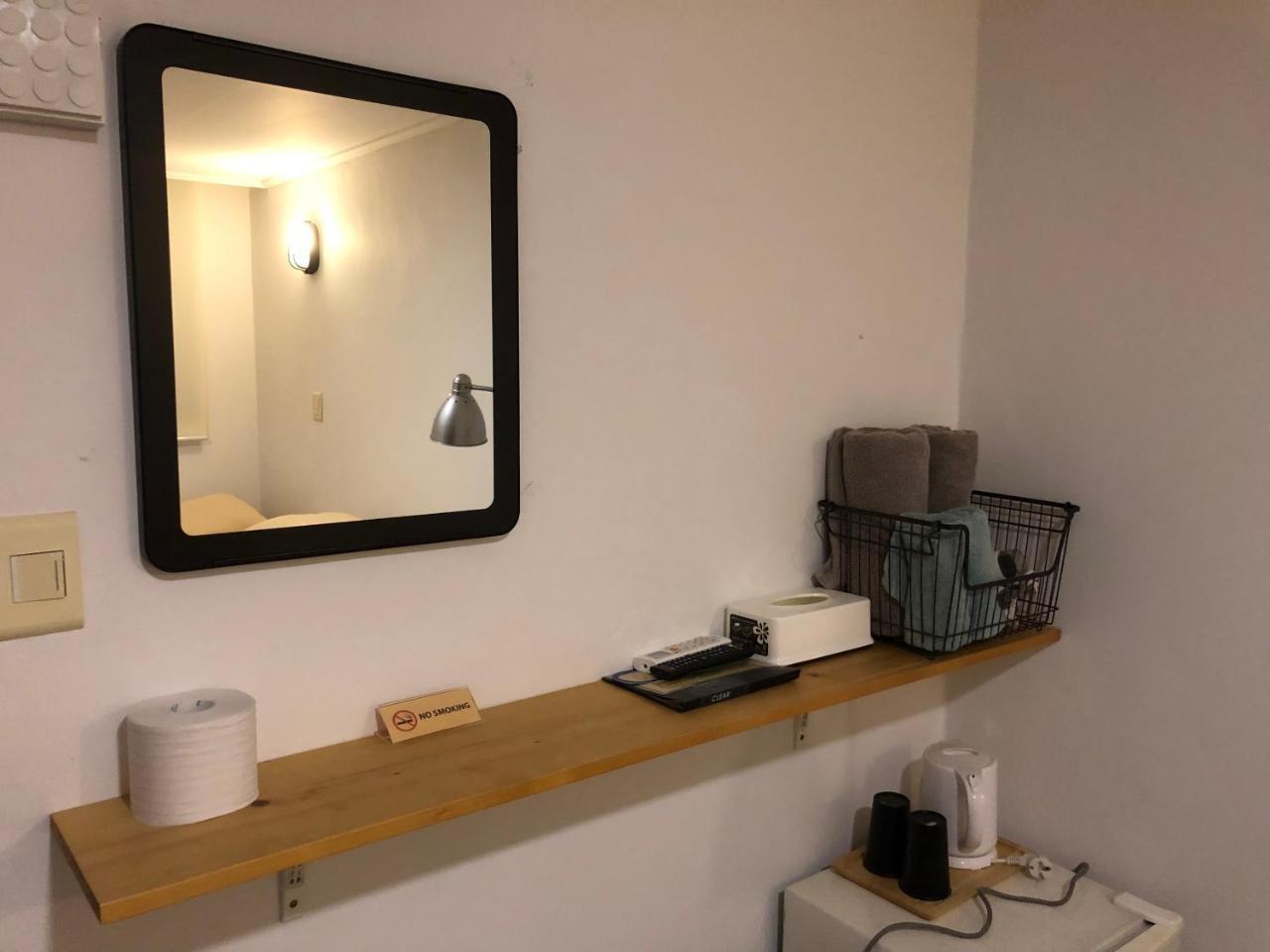 Maro Hotel Jeju Bagian luar foto
