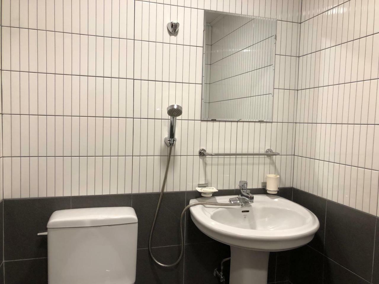 Maro Hotel Jeju Bagian luar foto
